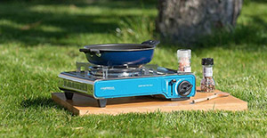 Camping gaz mobile pour kit de survie de marque Campinggaz bleu complet  avec son pied de stabilité cuire ou chauffer dans des endroits sans  équipement